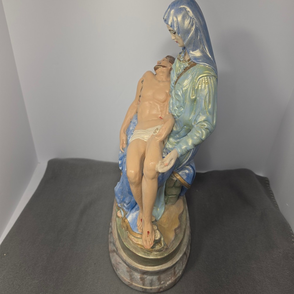 Vintage Pieta Statue Mary Jesus Religious Sculpture Blue Gold Chalkware 16in - Picture 10 of 15